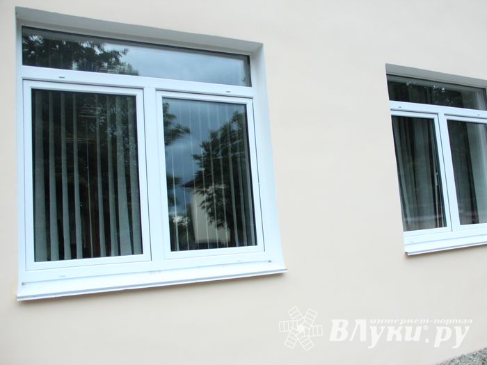 В Великих Луках ремонтируют детскую художественную школу (ФОТО)