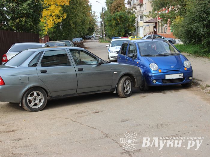 ДТП произошло в Великих Луках (ФОТО)