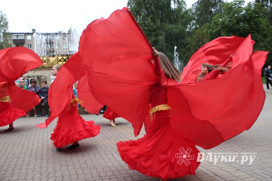 В Великих Луках начали отмечать День города (ФОТО)