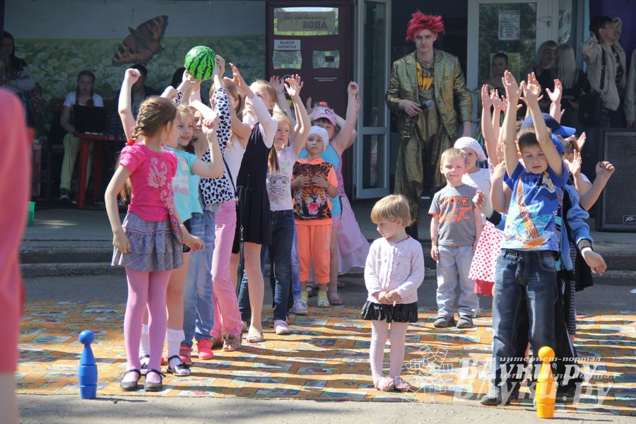 День защиты детей отпраздновали В Великих Луках (фото)