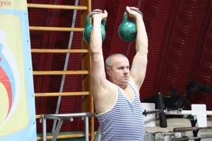 В Великих Луках прошла спартакиада по гиревому спорту среди предприятий и организаций города (фото)