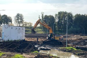 Новости со стройплощадки в Петровском парке (ФОТО)
