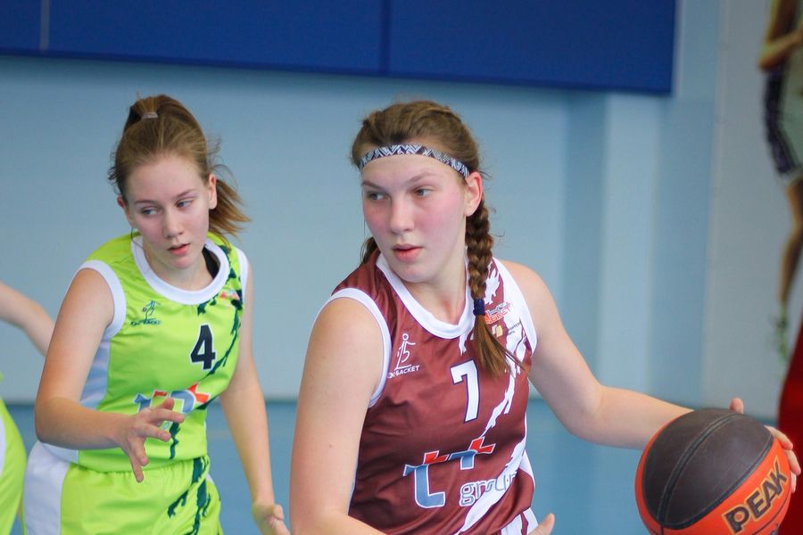 Великолукские школьницы — победители регионального этапа Чемпионата ШБЛ «КЭС-БАСКЕТ» (ФОТО)