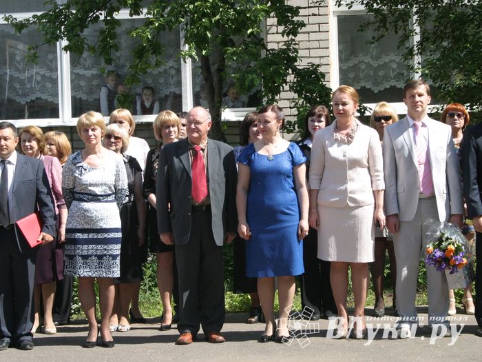 Сегодня в городе проходят последние звонки