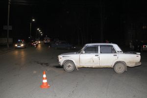 Два ВАЗа столкнулись в Великих Луках (ФОТО)