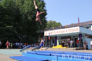 В Великих Луках отметили День физкультурника