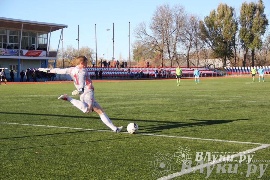 Футбольный матч «Луки-Энергия» — «Карелия» (фото)