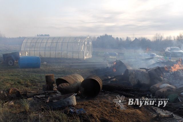 Несоблюдение правил пожарной безопасности привело к пожару (фото)
