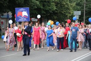 Великолукской «Бригантине» пришлось поплавать под дождём (ФОТО)