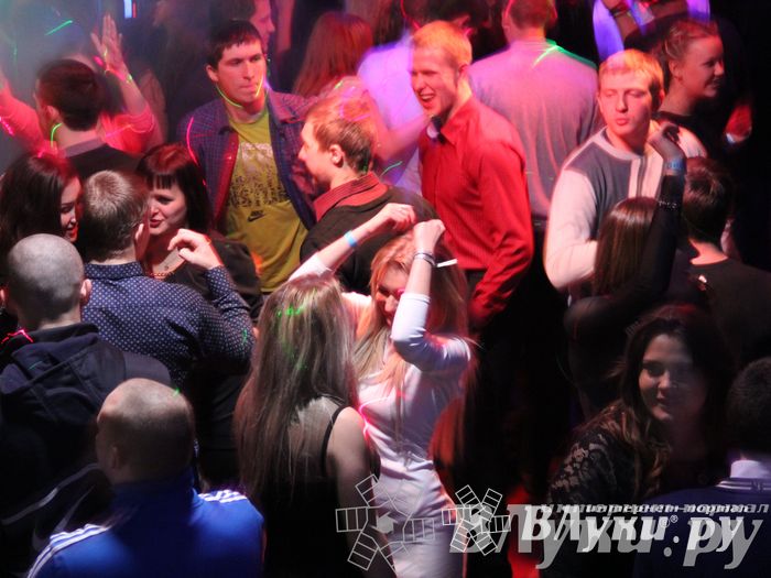 Радиостанция «Европа Плюс Великие Луки» отметила свой 12-й День рождения.