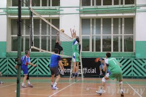 Сборная Великолукского района стала обладателем Кубка города по волейболу (фото)