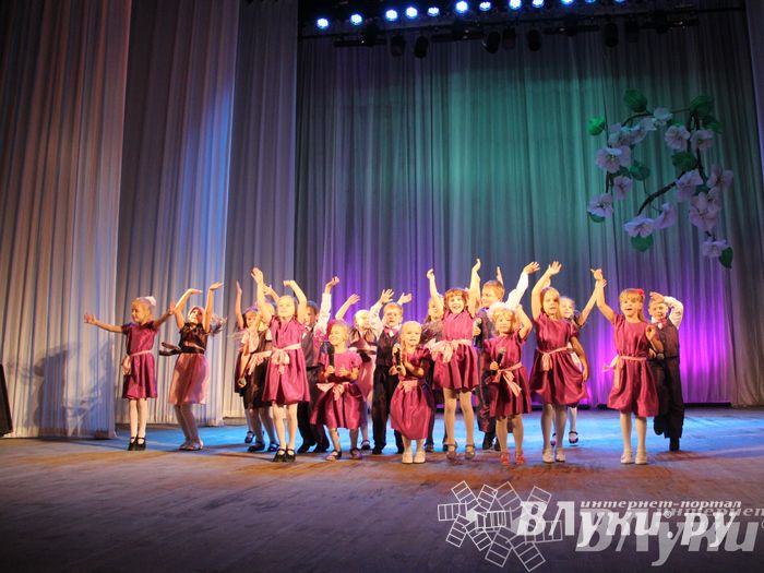 Городской праздничный вечер «Золотая пора» (фото)