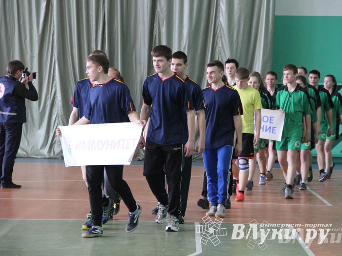 В Великих Луках прошли соревнования на Кубок Красного Креста