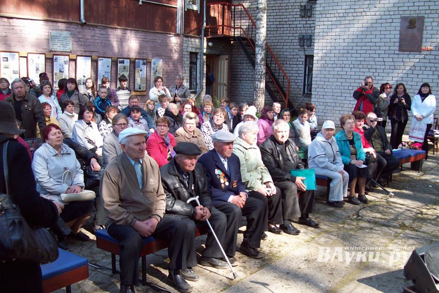 Праздник фронтовой поэзии проходит в Великолукском районе