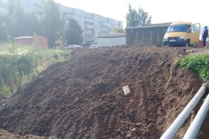 Великолукскую семью вновь превращают в робинзонов (ФОТО)