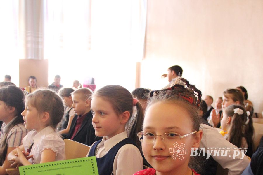 «Мой город Великие Луки — город фонтанов и шаров» (фото)