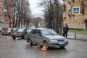 ​В районе Смоленского рынка произошли два ДТП (ФОТО)
