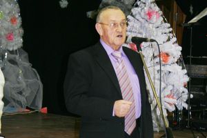 Глава администрации по вопросам взаимодействия с правоохранительными органами и социальной политике Валентин Рощин