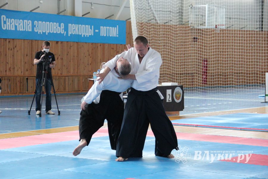 В Великих Луках состоялся Чемпионат и первенство Псковской области по тхэквондо МФТ (ФОТО)