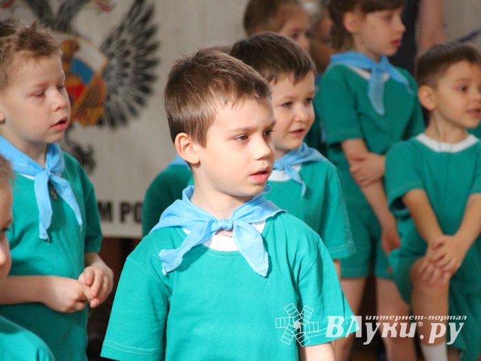 В Великих Луках проходят спортивные соревнования среди дошколят «Юные олимпионики» (ФОТО)