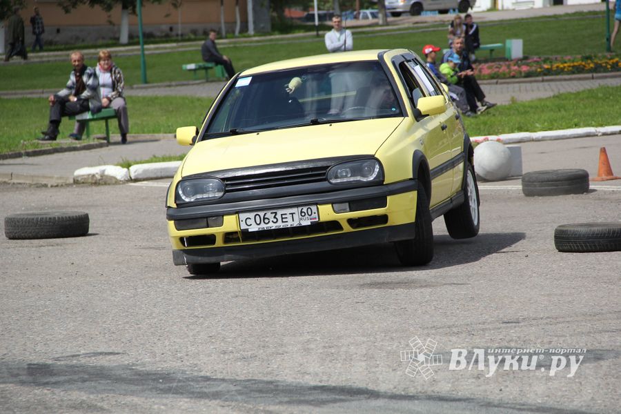 В Невеле состоялся финал по автоспринтслалому