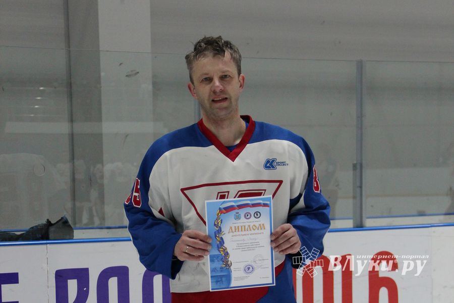 Великолучане уступили красногородцам поездку в Сочи (ФОТО)