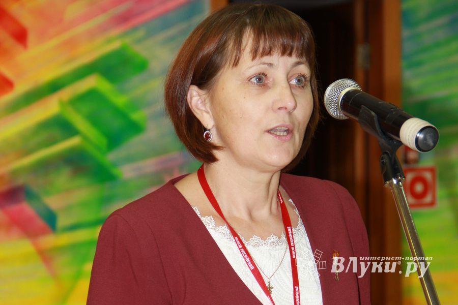 Универсальная выставка малого и среднего бизнеса открылась в Великих Луках (фото)