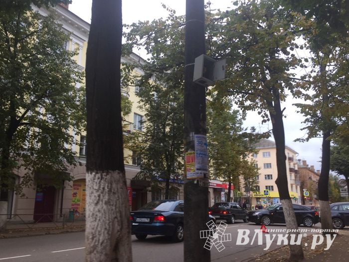 В Великих Луках столкнулись два Шевроле (ФОТО)