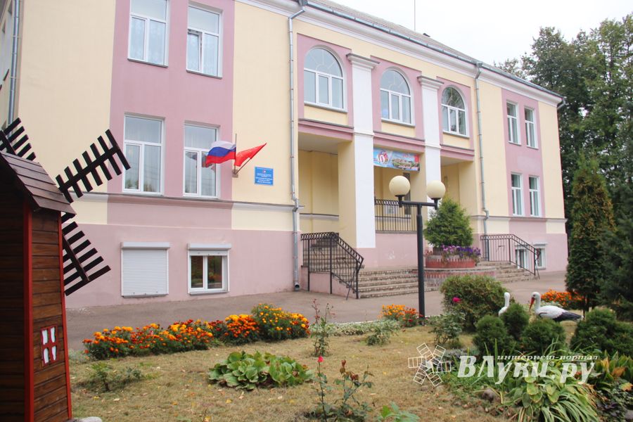 Воспитатели «Центра развития ребёнка» отмечают двойной праздник (ФОТО, ВИДЕО)