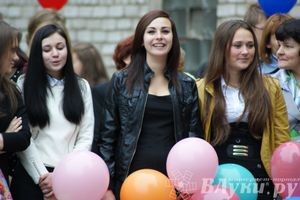 Школы города отметили 1 сентября (фото)