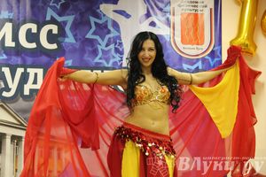В Великолукской академии физкультуры выбрали «Мисс студенчество» (фото)