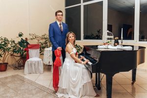 Великолучан приглашают на «Прогулку по Парижу» (0+) (ФОТО)