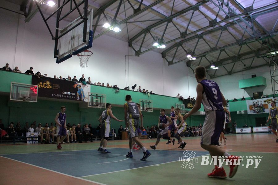 Великолучане стали вторыми в региональном финале Чемпионата ШБЛ «КЭС-БАСКЕТ» (ФОТО)