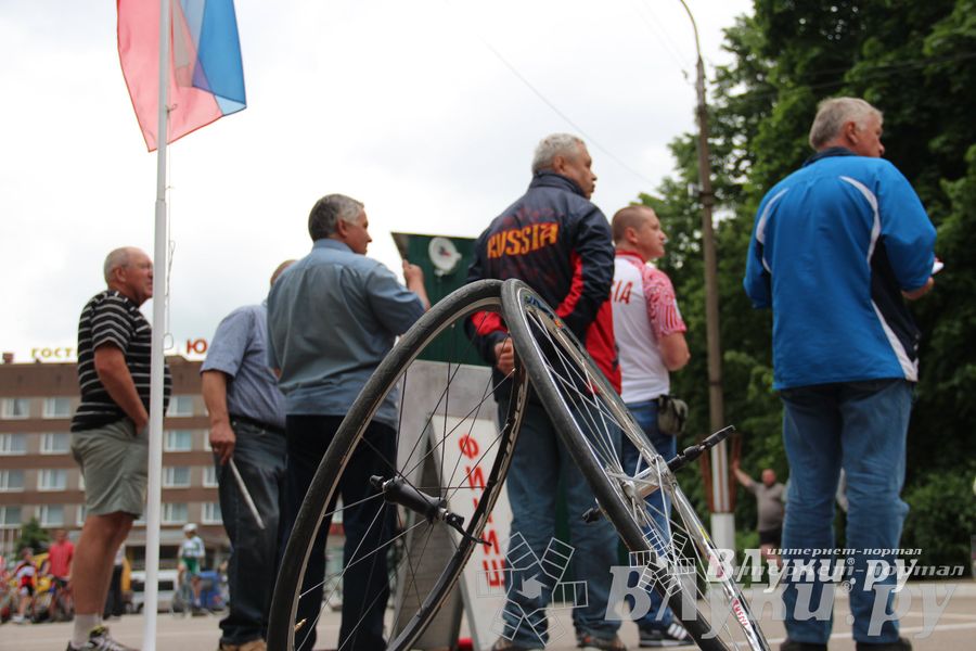 Гонка-критериум по велосипедному спорту