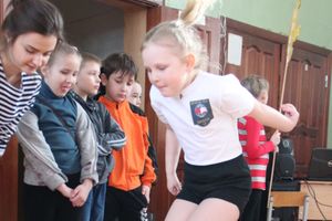 В Великих Луках стартовали спортивные соревнования среди дошколят «Юные олимпионики»