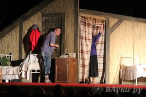 Народные артисты России выступили в Великих Луках (фото)