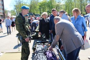 В Великих Луках прошел Парад Победы (ФОТО)