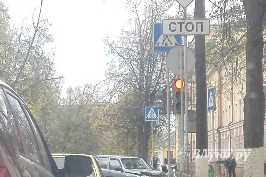Ещё одно ДТП в Великих Луках (ФОТО)