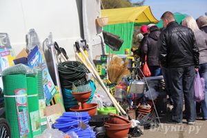 Универсальная торговая ярмарка «Весна-2015» прошла в Великих Луках (фото)
