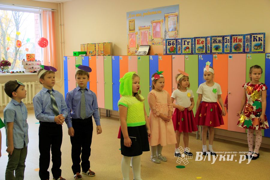 ​Праздник осени прошёл в школе № 13 (ФОТО)