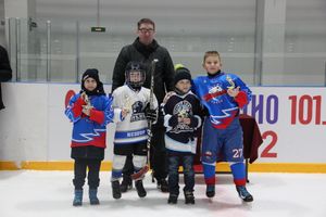 Детский турнир по хоккею прошел в Великих Луках (ФОТО)