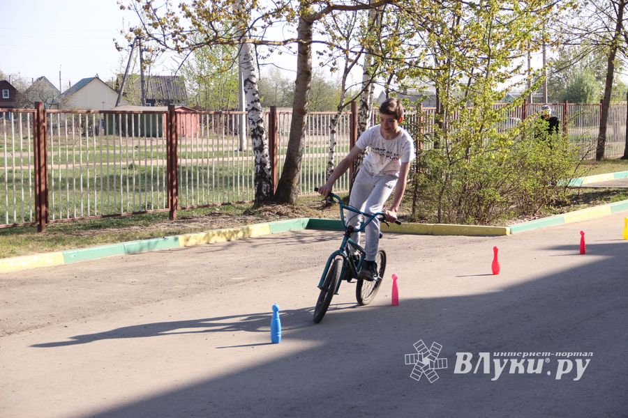 День спорта и туризма прошёл в школе №13 (ФОТО)