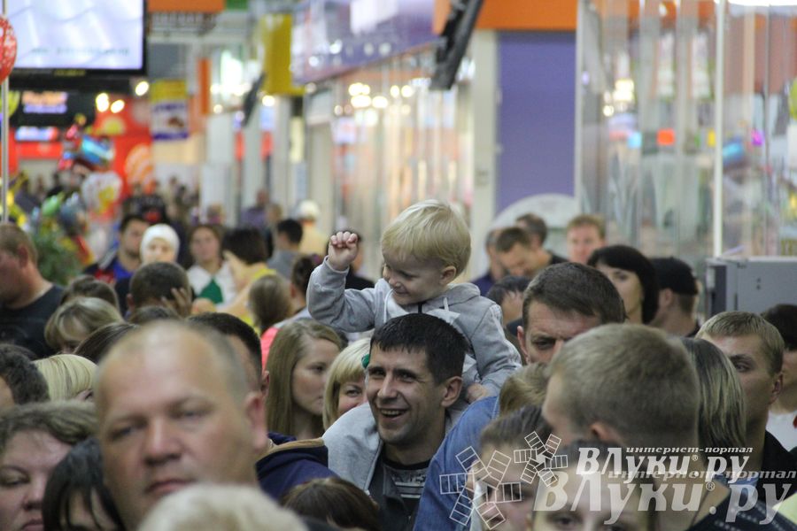 Торговый центр «Апельсин» отметил День рождения