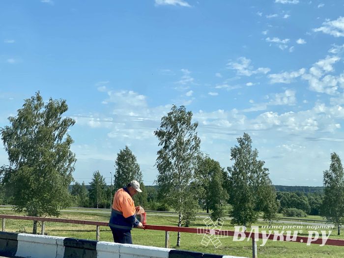 На развязке М-9 «Балтия» – Великие Луки идут дорожные работы (ФОТО)