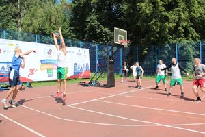 В Великих Луках прошёл Олимпийский День (ФОТО)