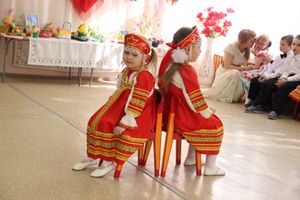 Пасхальные кролики приходили в гости в детский сад (ФОТО)