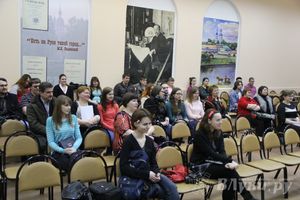 В Великих Луках состоялся конкурс «Лирика Весны 2015»