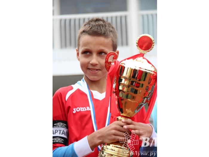 Финальные игры футбольного фестиваля «Локобол-РЖД-2014»