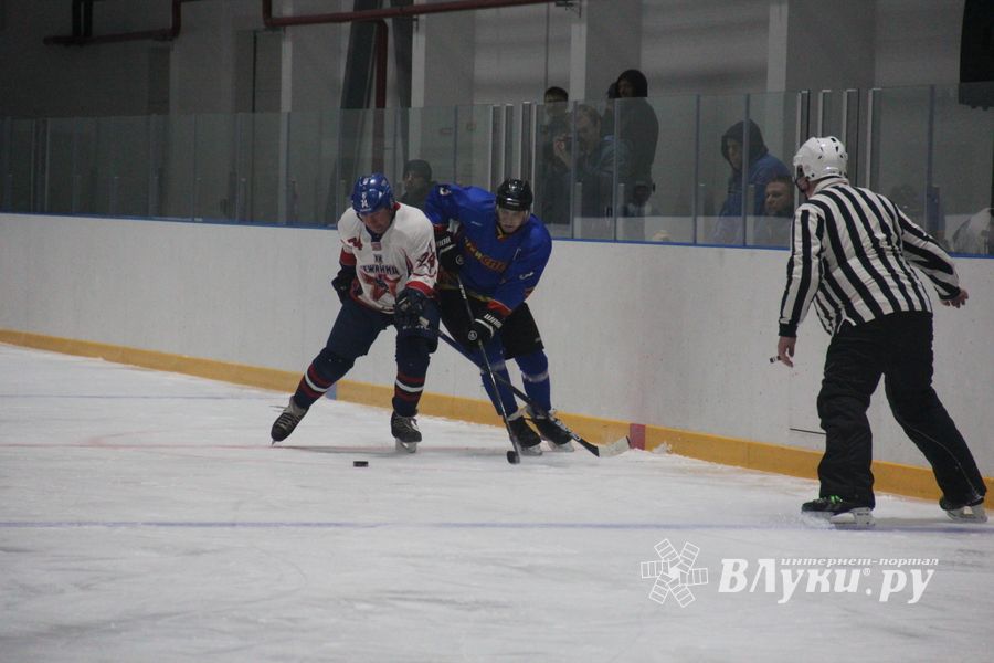 Победа ХК «ЛукиСпорт» не повлияла на положение команды в турнирной таблице (ФОТО)