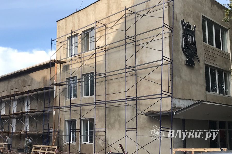 Оренбургские строители готовят юным музыкантам Великих Лук подарок к Новому году (ФОТО)